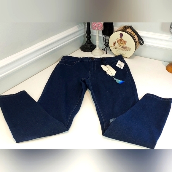 Banjara Dark Wash Sky High Skinny Distressed Jeans NWT - Picture 1 of 9